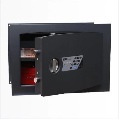 Встраиваемый сейф Safetronics STR28E
