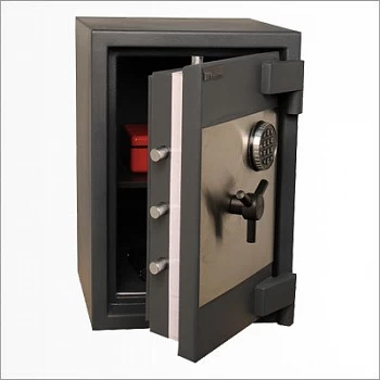 Огневзломостойкий сейф Defender Pro 119 EL
